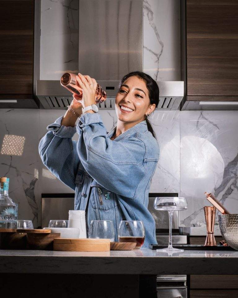 Ashly Levi - Miss Agave