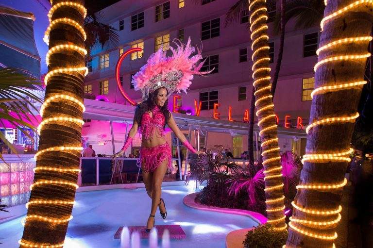 LIVe IT Miami - Super Bowl Parties to Suit Every Mood